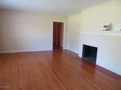 103 N Second Ave, New Bern, NC 28560 photo 5
