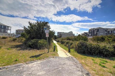 216 Robin Ave, Atlantic Beach, NC 28512 photo 24