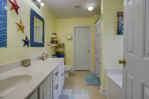 112 Shandy Way, Hampstead, NC 28443 photo 17