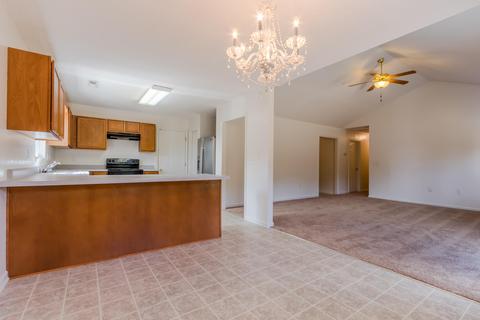 105 Appleton Ln, Richlands, NC 28574 photo 13