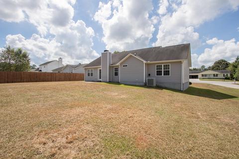 105 Appleton Ln, Richlands, NC 28574 photo 36