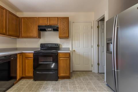 105 Appleton Ln, Richlands, NC 28574 photo 9