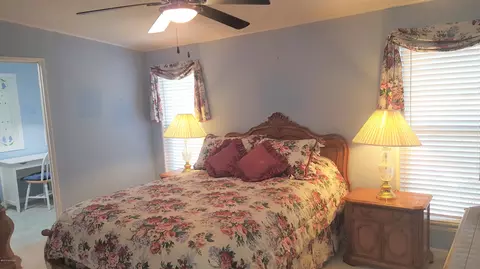 415 Quartermaster Ct, Hampstead, NC 28443 photo 11