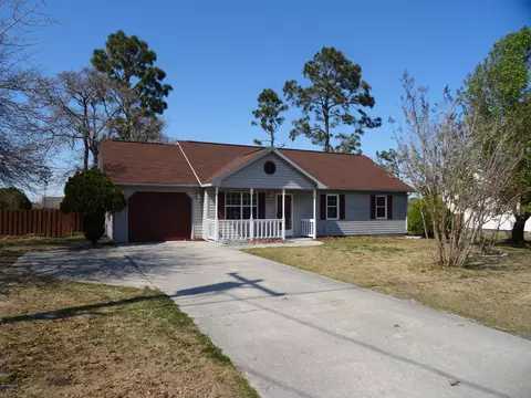 311 Crown Point Rd, Hubert, NC 28539 photo 1