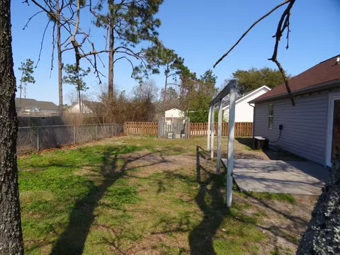 311 Crown Point Rd, Hubert, NC 28539 photo 21