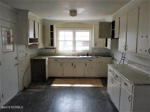 302 N Second St, Macclesfield, NC 27852 photo 5