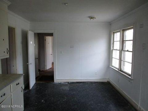 302 N Second St, Macclesfield, NC 27852 photo 6