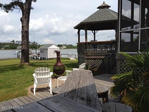 152 Alfred Dr, Gloucester, NC 28528 photo 5
