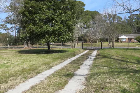 414 Straits Rd, Gloucester, NC 28528 photo 101
