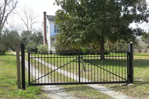 414 Straits Rd, Gloucester, NC 28528 photo 4