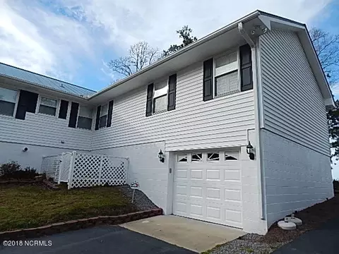 81 Bay Dr, Chocowinity, NC 27817 photo 3