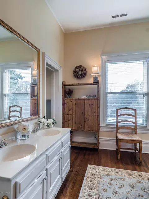 511 E Front St, New Bern, NC 28560 photo 33