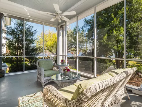511 E Front St, New Bern, NC 28560 photo 12