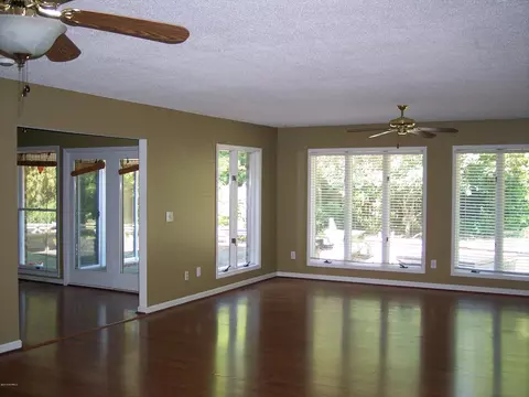 126 Olde Point Rd, Hampstead, NC 28443 photo 10