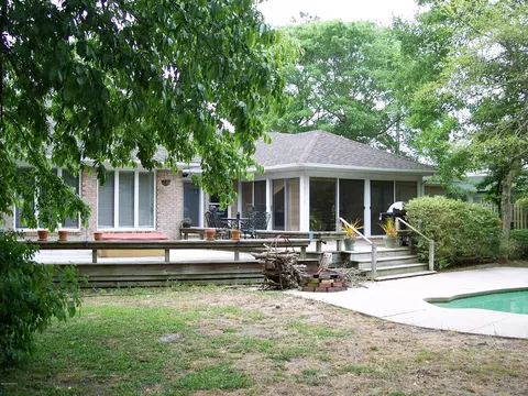 126 Olde Point Rd, Hampstead, NC 28443 photo 3