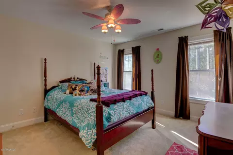 486 Landsdowne Cir, Hampstead, NC 28443 photo 16