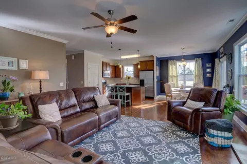 486 Landsdowne Cir, Hampstead, NC 28443 photo 10