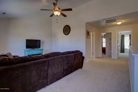 486 Landsdowne Cir, Hampstead, NC 28443 photo 19