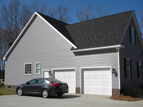 5223 Sandbridge Rd, Bailey, NC 27807 photo 2
