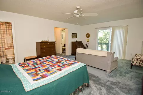 100 Barracuda Ct, Emerald Isle, NC 28594 photo 24