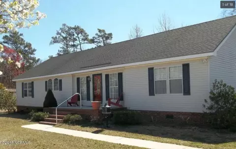 428 Sand Dollar Dr, Gloucester, NC 28528 photo 2