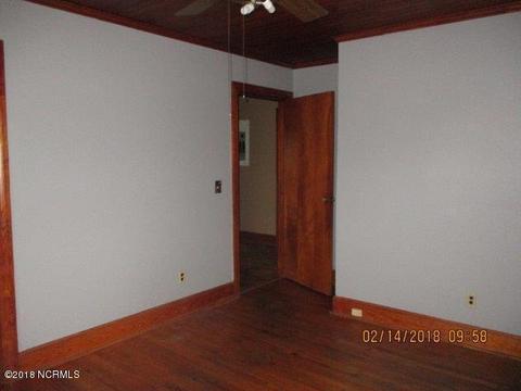 651 S Pine St, Spring Hope, NC 27882 photo 9