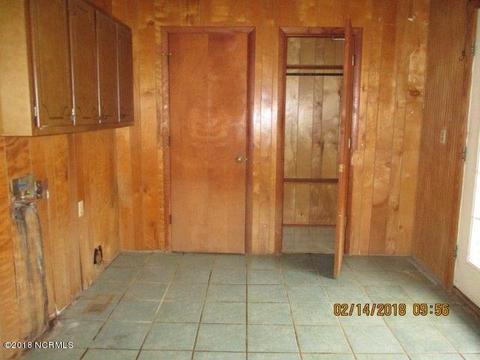 651 S Pine St, Spring Hope, NC 27882 photo 5
