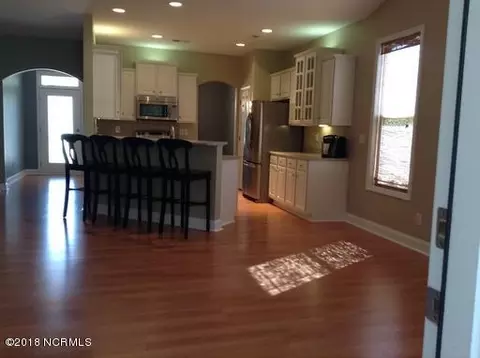 125 Azalea Dr, Hampstead, NC 28443 photo 2