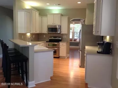 125 Azalea Dr, Hampstead, NC 28443 photo 3
