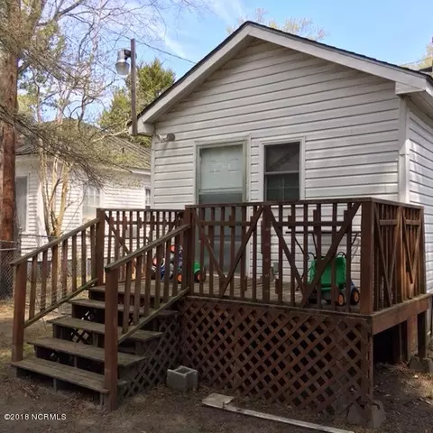 508 Academy St E, Wilson, NC 27893 photo 2