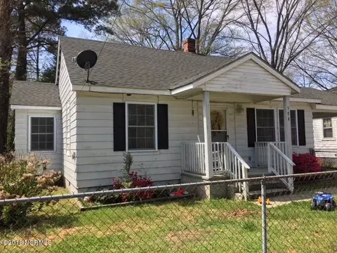 508 Academy St E, Wilson, NC 27893 photo 1