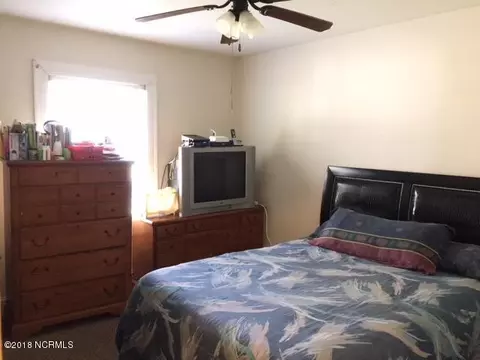 508 Academy St E, Wilson, NC 27893 photo 9