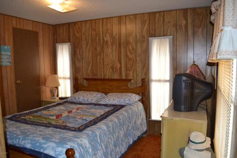 614 Donna Dr, Hampstead, NC 28443 photo 10
