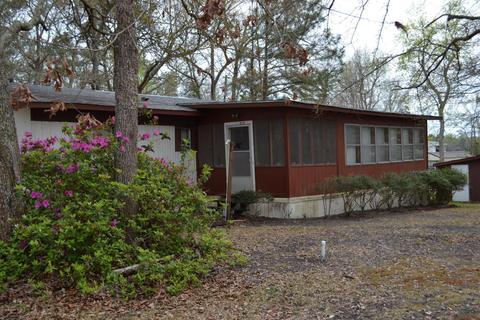 614 Donna Dr, Hampstead, NC 28443 photo 2