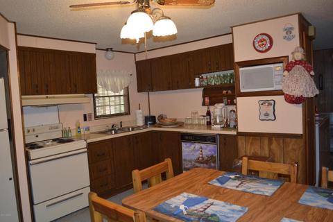 614 Donna Dr, Hampstead, NC 28443 photo 7