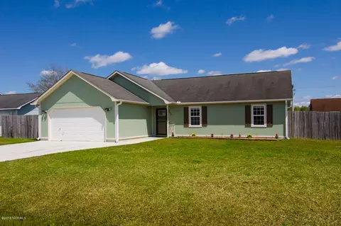 502 Sumrell Way, Hubert, NC 28539 photo 3