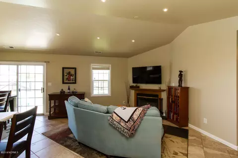 502 Sumrell Way, Hubert, NC 28539 photo 9
