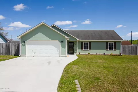 502 Sumrell Way, Hubert, NC 28539 photo 1