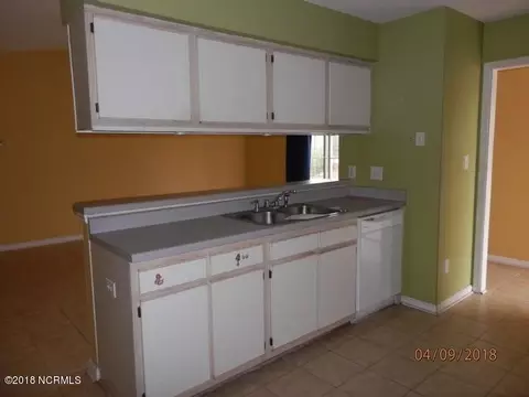 216 Faison Ln, Hubert, NC 28539 photo 3