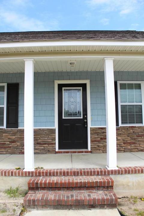 316 Basil Ct, Hubert, NC 28539 photo 4