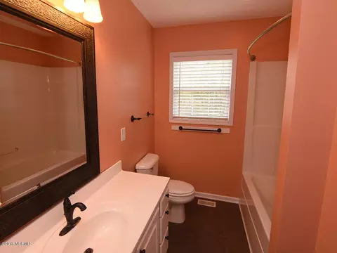 518 Pinehurst Cir, Hampstead, NC 28443 photo 9