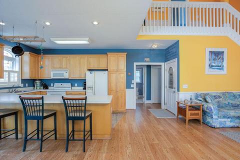 412 2nd St, Sunset Beach, NC 28468 photo 9
