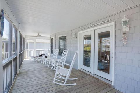 412 2nd St, Sunset Beach, NC 28468 photo 4