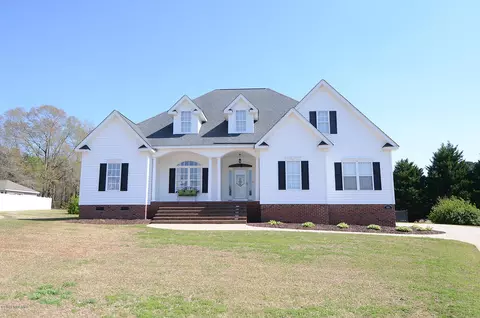 4004 Trace Dr W, Wilson, NC 27893 photo 1