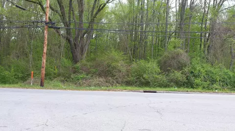 611 E Main St, Williamston, NC 27892 photo 1
