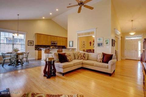 68 Highlands Dr, Hampstead, NC 28443 photo 11