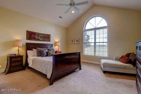 68 Highlands Dr, Hampstead, NC 28443 photo 13
