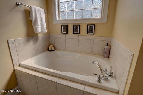 68 Highlands Dr, Hampstead, NC 28443 photo 16