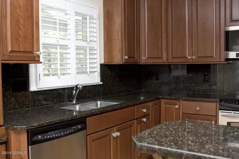 210 Old Cove Rd, Emerald Isle, NC 28594 photo 22