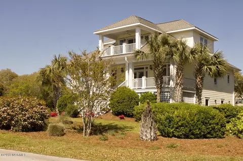 210 Old Cove Rd, Emerald Isle, NC 28594 photo 3